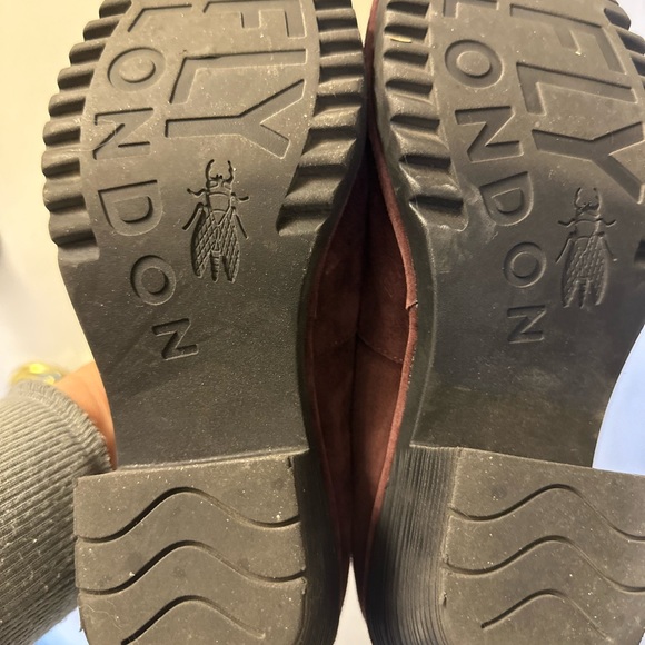 Fly London - Picture 3 of 7